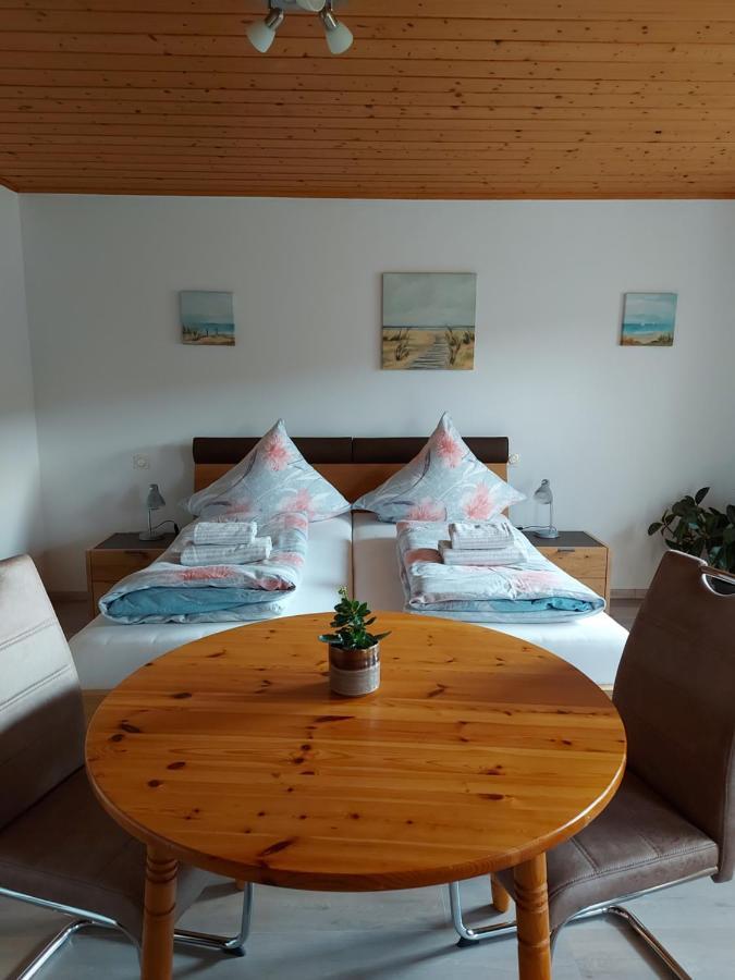 Renates Ferienhaus รีเดนแบร์ก ภายนอก รูปภาพ